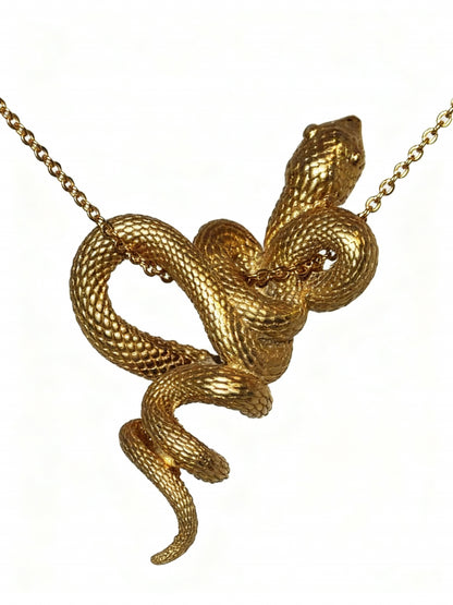 powerful girls Neckless